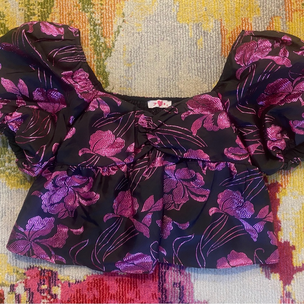 Floral Puff Sleeve Top - Black and Purple